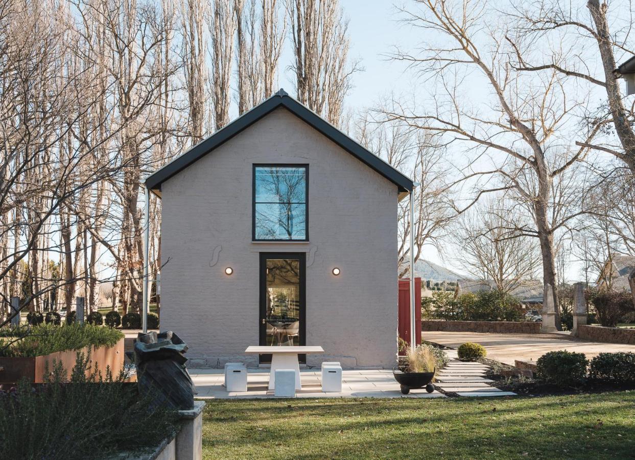 Mona Farm Hotel Braidwood Exterior photo