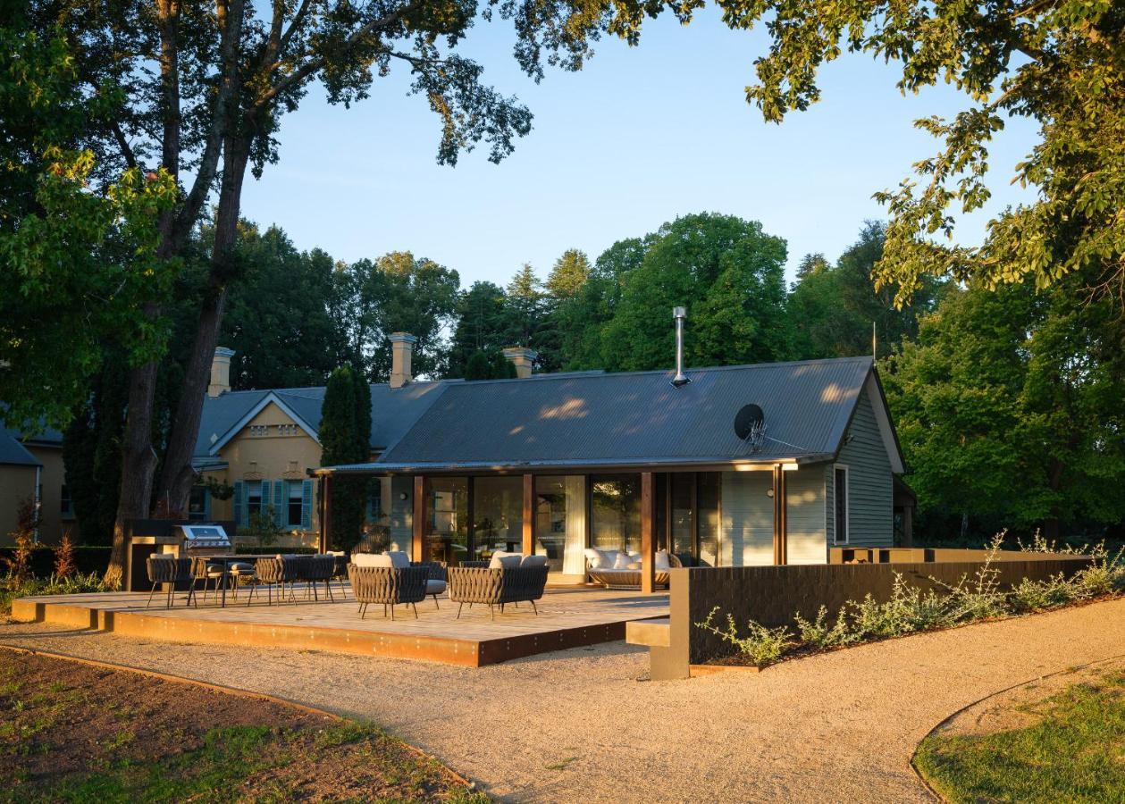 Mona Farm Hotel Braidwood Exterior photo